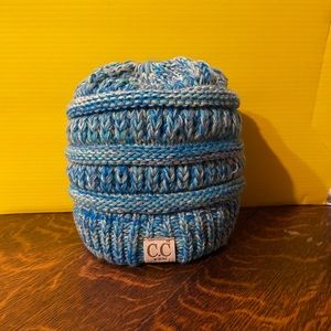 CC Children Pony Tail With 4 Tone Beanie